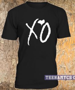 XO unisex T-shirt