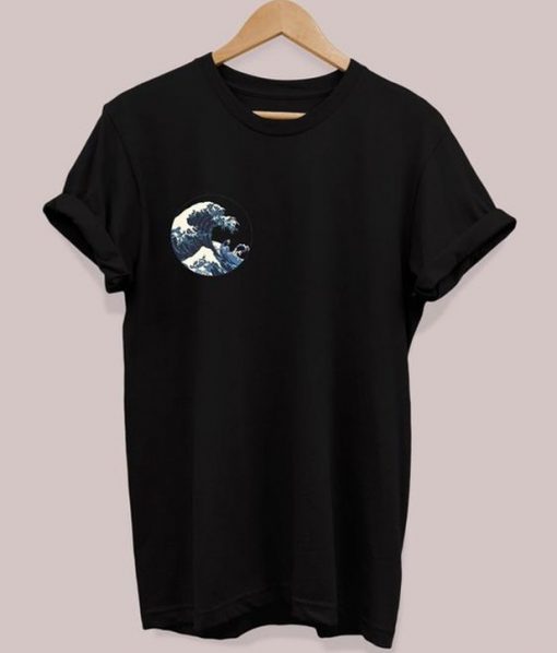 The Great Wave off Kanagawa Tee